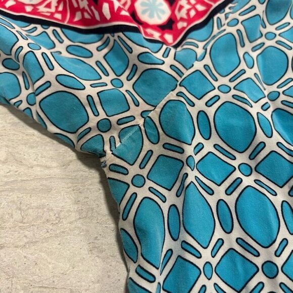 Crown & Ivy Women’s Red Blue V Neck Floral 3/4 Sleeve Top Size 2X - Picture 10 of 15